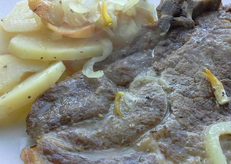 Chuletas de cerdo al cava