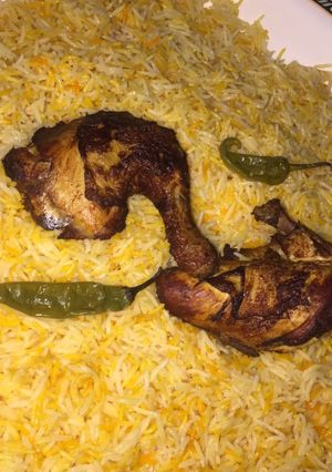 صورة لوصفة كبسة دجاج مقلي حلوه وسريعه