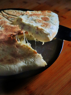 A picture of Cheesy potato bread.