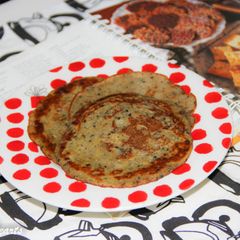A picture of Instant Pazham Dosa / Indian Style Instant Sesame Banana Pancakes.