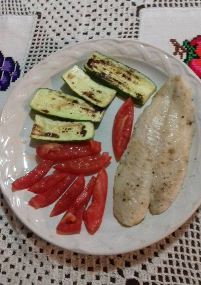 Una foto de Pescado fácil a la plancha