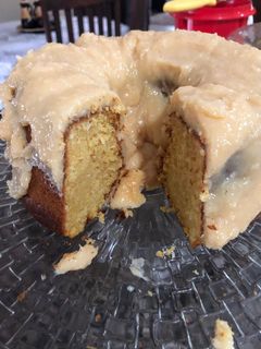 Foto de Bolo de milho com cobertura de cocada cremosa 🌽🌽