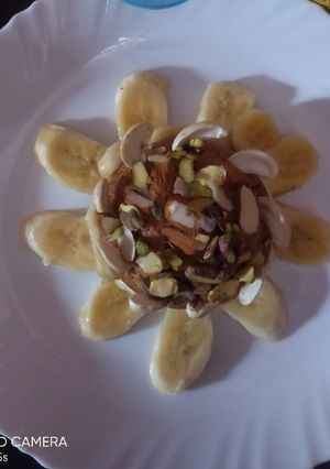 केला कप केक (kela cup cake recipe in Hindi) रेसिपी मुख्य फोटो