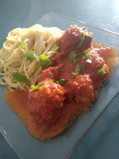 Una foto de Albóndigas en salsa chipotle