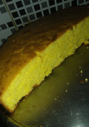 Una foto de Torta licuada de zanahoria y naranja