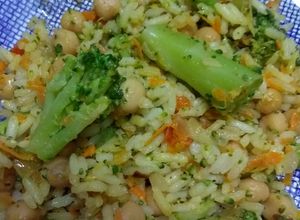 Una foto de Paella vegana