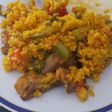Paella de verduras y codorniz