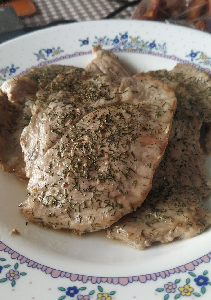 Una foto de Filetes de cerdo con eneldo