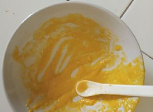 Foto resep Snack MPASI 6+ Pure labu kuning +Milna campur susu