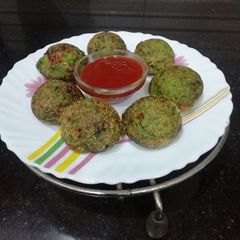 A picture of Green Peas Paniyaram.