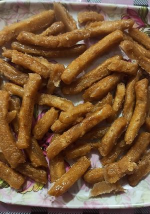 মূরালি গজা (Murali Goja recipe in Bengali) রেসিপির প্রধান ছবি