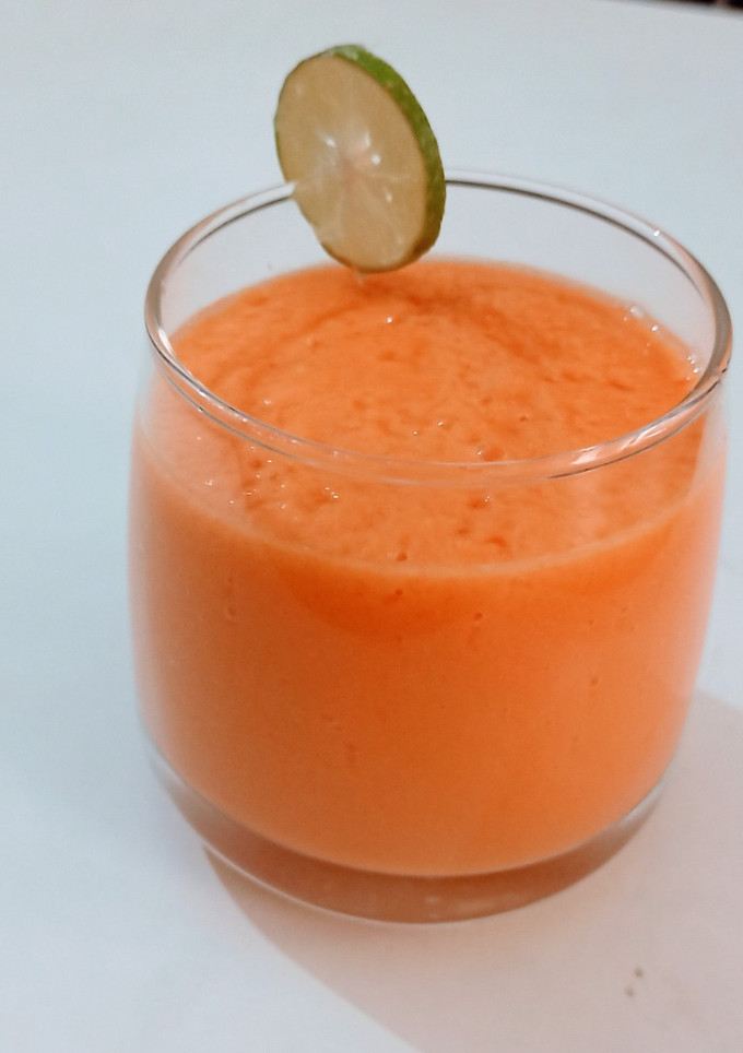 पपाया स्मूदी रेसिपी मुख्य फोटो