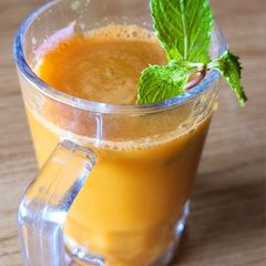 A picture of Carrot juice.