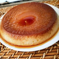 A picture of Mango Flan / Mango Caramel Custard.