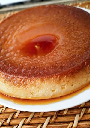 A picture of Mango Flan / Mango Caramel Custard.