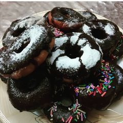 A picture of Doughnuts.