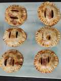 ஆப்பிள் ஹேண்ட் ப்பை (Apple hand pie recipe in tamil)