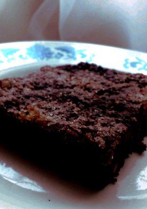 Una foto de Bizcocho vegano de chocolate y betarragas