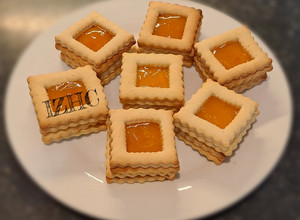 A picture of 🍪Moroccan Apricot Jam Cookies🍪 (Sablés à la Confiture).