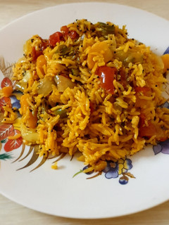 બિરયાની પુલાવ(biryani Pulav recipe in Gujarati) રેસીપી મુખ્ય ફોટો