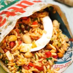 A picture of Kolkata Jhal Muri (street food).