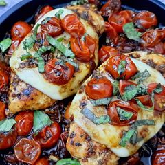 A picture of Chicken Caprese.