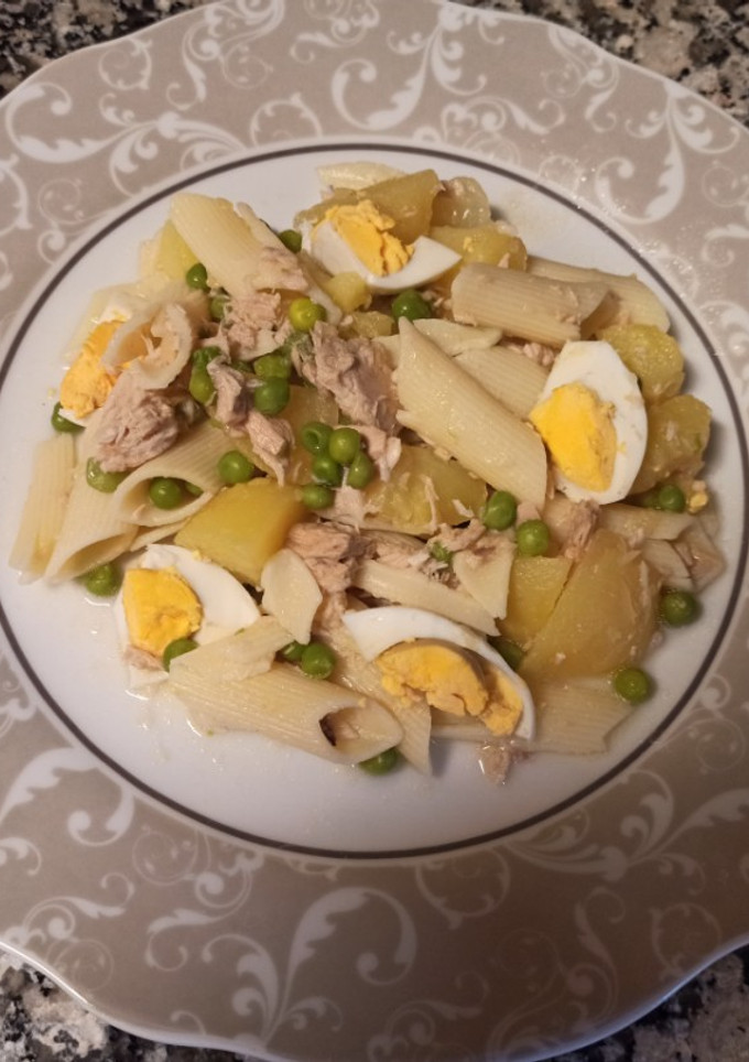 Una foto de Ensalada de pasta sin gluten
