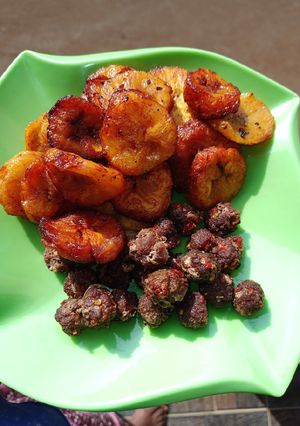 Plantain da meatballs ainihin hoton girkin