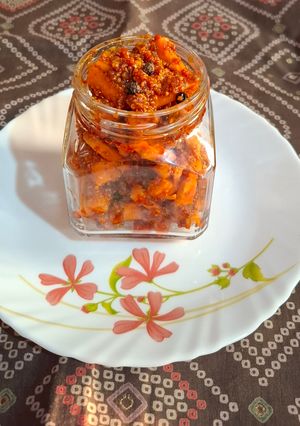A picture of Lasooni carrot.
