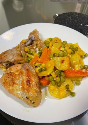 Csirke velesült zöldségekkel recept fotója