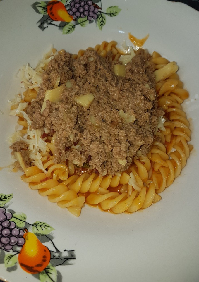Una foto de Fusilli con tomate