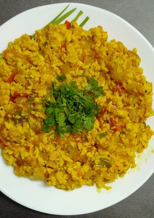 पनीर भुर्जी (paneer bhurji recipe in Hindi) रेसिपी मुख्य फोटो