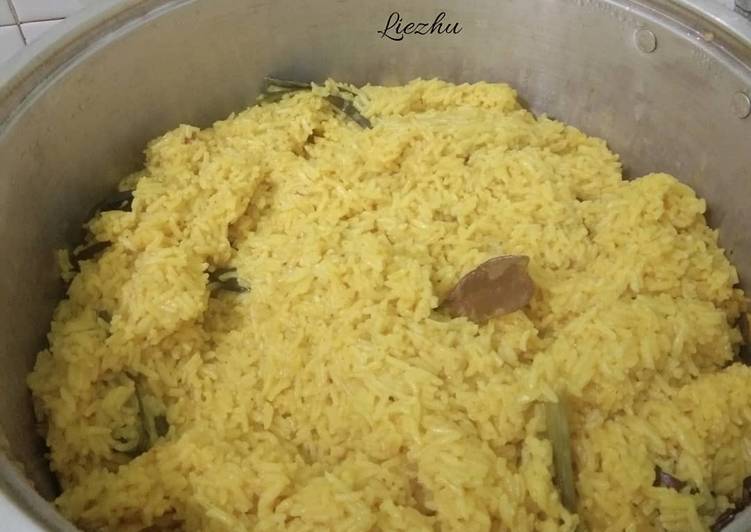 Nasi kuning