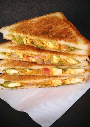 A picture of Smoked paneer tikka sandwich.