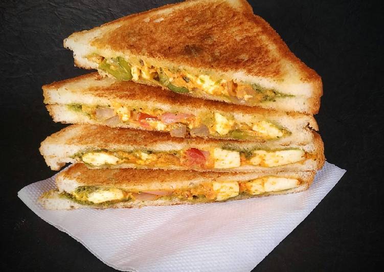 Steps to Make Favorite Smoked paneer tikka sandwich