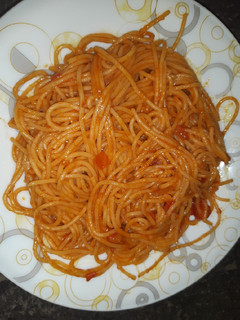 A picture of Fried spaghetti.