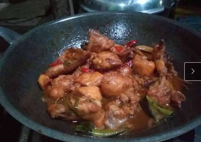 Ayam Kecap Asam pedas