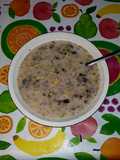 Sopas de pan de aguacate con m. de mora, chía y l. de avena