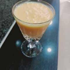 A picture of Mango smoothie.