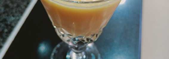 Mango smoothie