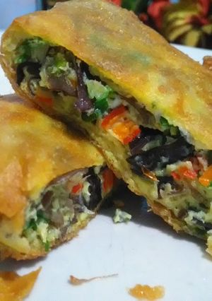 Foto resep Martabak Telur Pedas Isi Jamur Kuping Simple