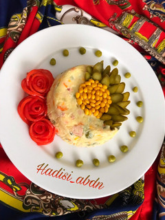 عکسی از دستور الویه کالباس🥓🥔