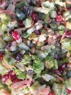 عکسی از دستور سالاد کلم بروکلی
