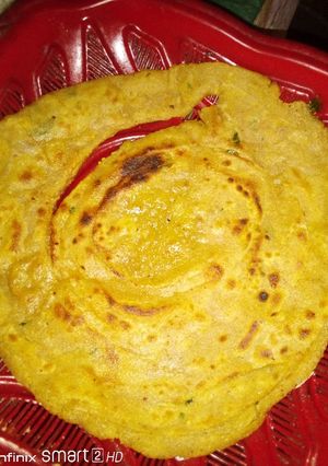 A picture of Chilli garlic butter paratha.
