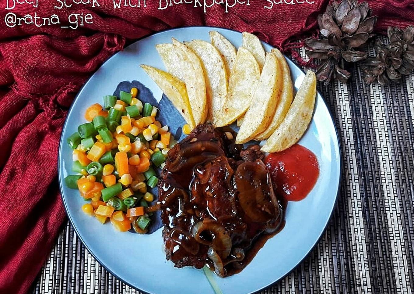 Beef Steak With Balackpapper Sauce
