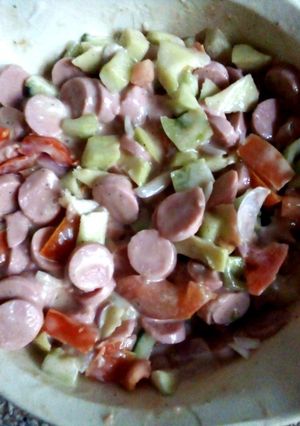 Una foto de Ensalada de salchichas