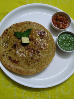 ચટપટા દાલ પરાઠા રેસીપી મુખ્ય ફોટો
