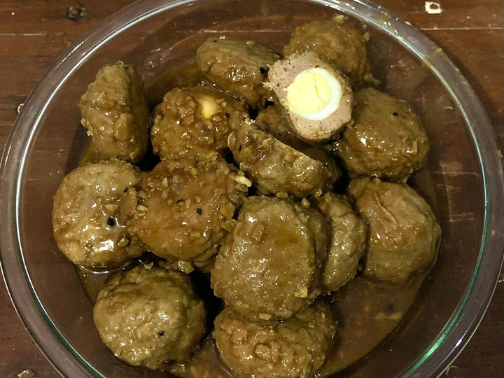 Cara Membuat Bola Bola Daging isi Telur Puyuh Saus Lada Hitam Enak Terbaru