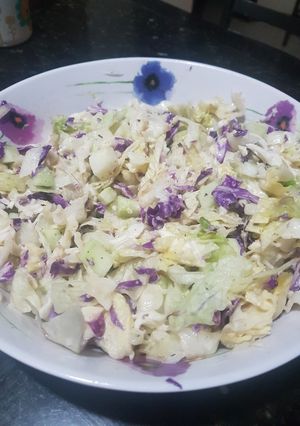 Una foto de 🥗Ensalada Blanca y Morada con Mostaza y Miel🍯