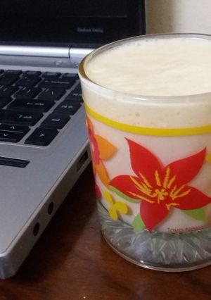 A picture of Mango Shake.